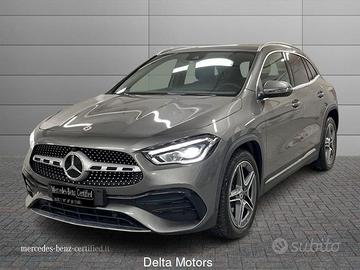 Mercedes-Benz GLA GLA-H247 2020 180 d Premium...