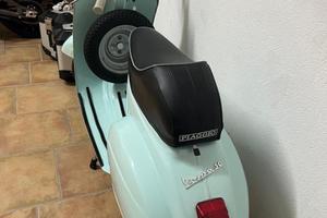 Vespa 50R