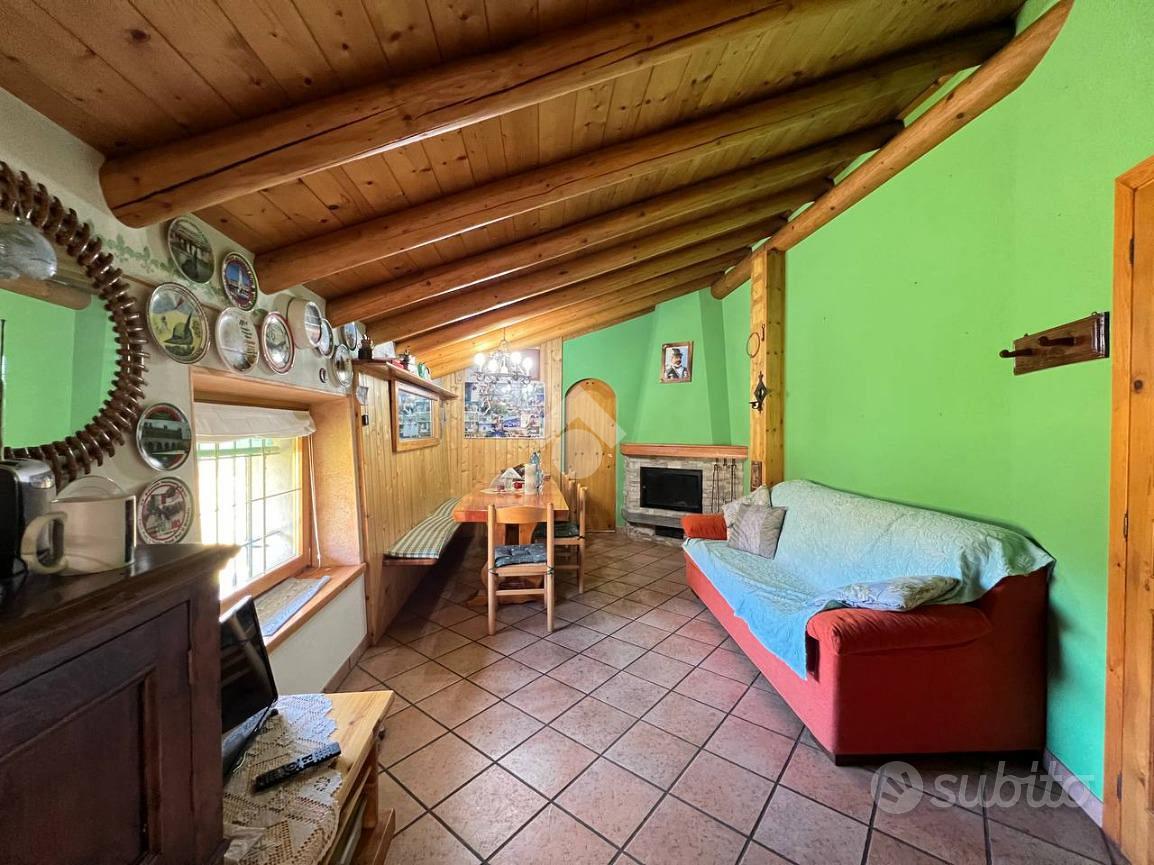 RUSTICO A CASTIONE DELLA PRESOLANA - Altro