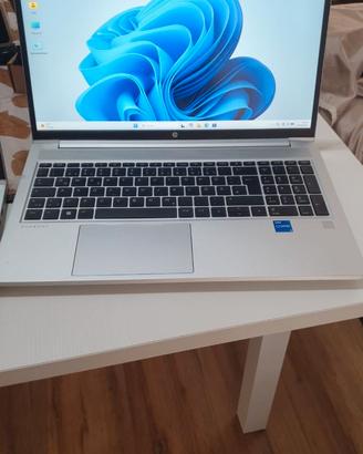 HP Probook 650 G8 i5-1135G7 8 GB 256 GB 4G LTE