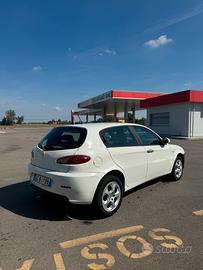 Alfa Romeo 147 1.9 JTDm 120 CV
