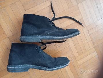 Scarpe nere simil Clarcks