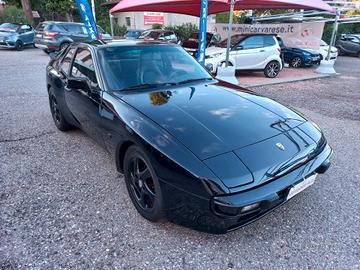 Porsche 944 coupe' 2.5