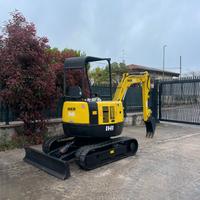 E134 Mini escavatore IHI 25 q.li girosagoma