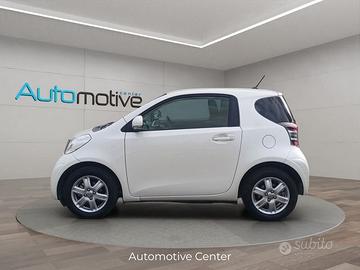 Toyota iQ 1000 SOL