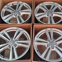 4 Cerchi in lega da 18'' ORIGINALI AUDI SLine 7,5x