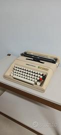 Macchina da Scrivere Vintage Olivetti Lettera 35