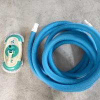 Scopa e tubo piscina 10 metri