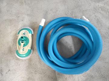 Scopa e tubo piscina 10 metri