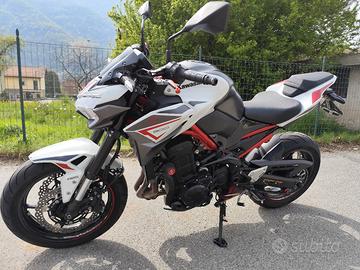 Kawasaki Z900 MY 2022