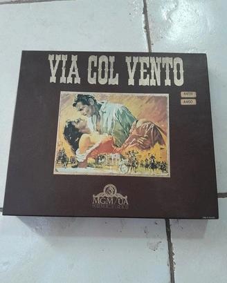 Cofanetto vhs via col vento
