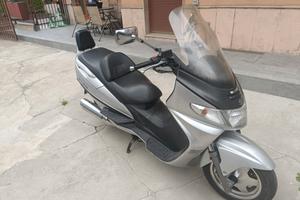 Burgman AN 400