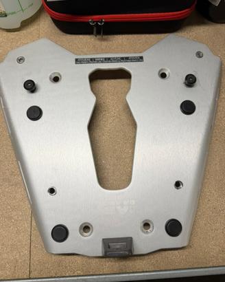 Piastra GIVI SRA 5127
