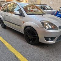 Cerchi lega + gomme estive Ford Fiesta 