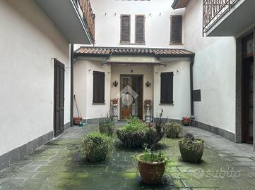 CASA INDIPENDENTE A PONTIROLO NUOVO