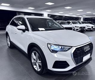 AUDI Q3 2.0 TDI 150 CV S-Tronic Business Plus