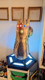 Guanto di Tanos Collezione De Agostini