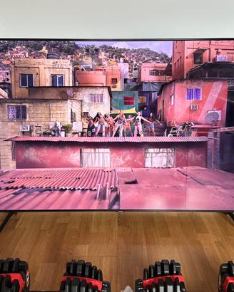 TV Samsung 65" pollici 4K Crystal  smart tv