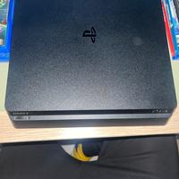 PlayStation 4 Slim 1TB + controller Blu