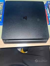 PlayStation 4 Slim 1TB + controller Blu