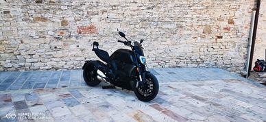 Ducati Diavel 1260 - 2022