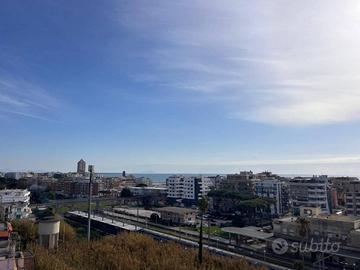 Appartamento di 132 m² con 4 locali a Nettuno