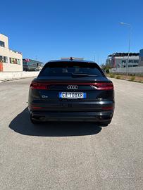 Audi Q8 TDI Quattro TipTronic Sport
