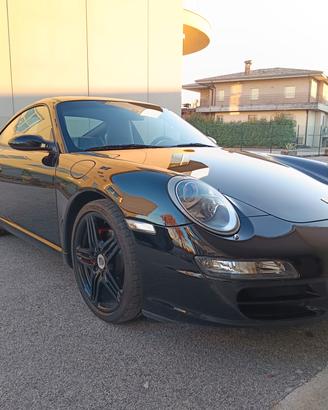 Porsche 911 Carrera Coupé