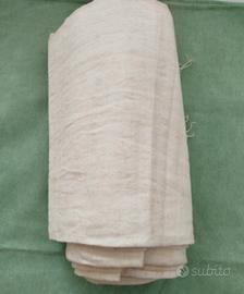 Rotolo tessuto antico 