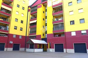 2 LOCALI A BATTIPAGLIA