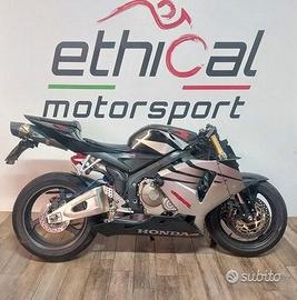 Ricambi originali Honda cbr600rr 2005 2006