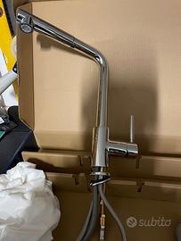 Miscelatore lavello con doccetta estraibile