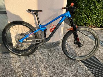 Cube stereo tg. XS 27”