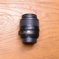 Nikon AF-S DX 18-55 F3.5-5.6 G VR 