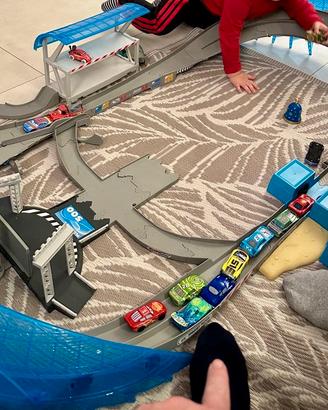Pista cars