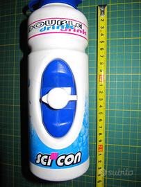 Borraccia bici con rinforzo.