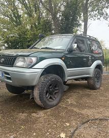Toyota land cruiser 90