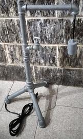 lampada luce piantana tubi idraulici industriale 2