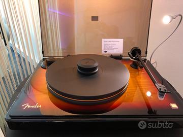 Giradischi Fender x MoFi PrecisionDeck L.E