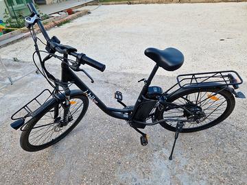 Bicicletta pedalata  assistita