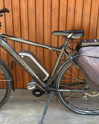 BICI ELETTRICA A PEDALATA ASSISTITA