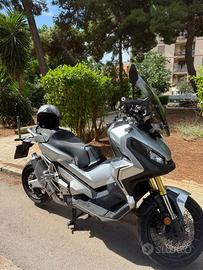 Honda 750 x-adv