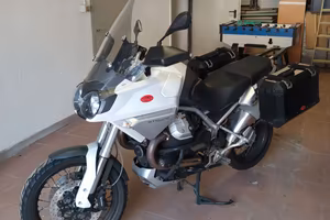 Moto Guzzi Stelvio 1200