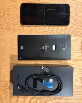 Samsung Galaxy Z Flip 3