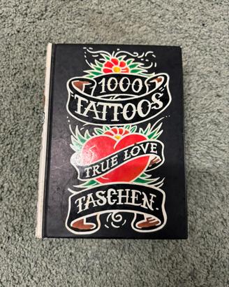 1000 Tattoos True Love - Taschen - Cover Black