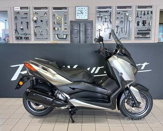 Yamaha X-Max 300