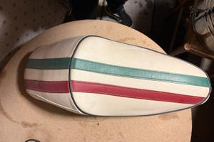 Sella monoposto vespa 50