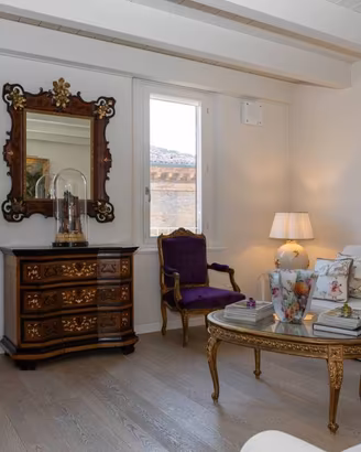 Attico / Mansarda di 170 m² con più di 5 locali a 