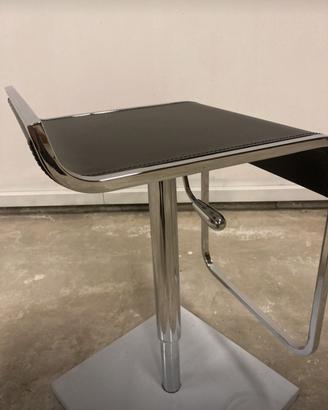 2   SGABELLI  BAR  ALTI  NUOVI