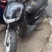 Peugeot tweet 125-150 ricambi